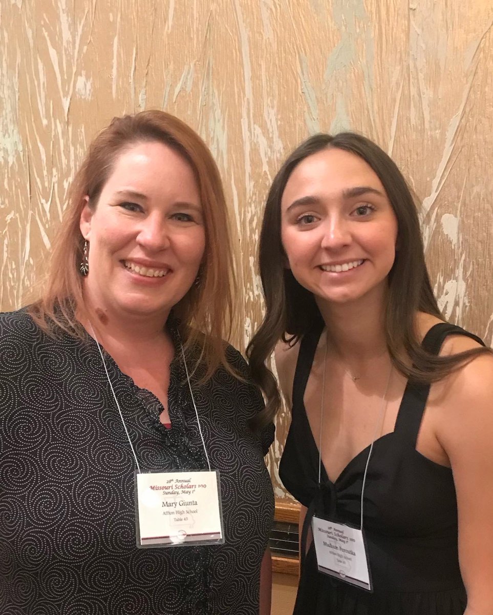 Congrats to <a href="/AfftonHS/">Affton High School</a> Senior, Madison Peroutka, on being a recipient of the @MOASSP MO Scholars 100 award! Out of 67,000 seniors in MO, the top 100 are chosen through an academic decathlon. Celebrated Madison with her dad, Bryan Peroutka and stepdad, Jordan Levinson. #cougarpride