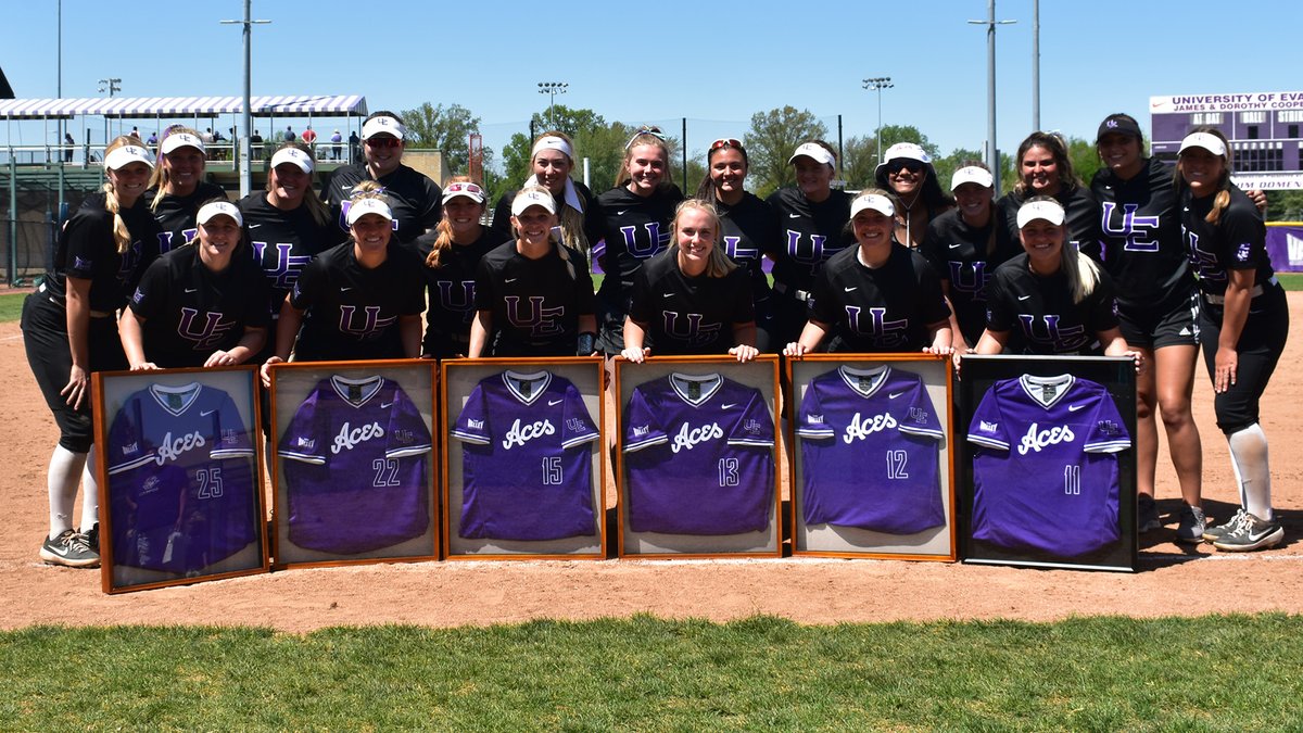 UEAthletics_SB's tweet photo. Congrats to our six seniors!

➡️ Elyse Hickey
➡️ Bella Coffey
➡️ Haley Woolf
➡️ Mackenzie McFeron
➡️ Izzy Vetter
➡️ Jessica Fehr

🥎 #ForTheAces https://t.co/hESgoDAZIh