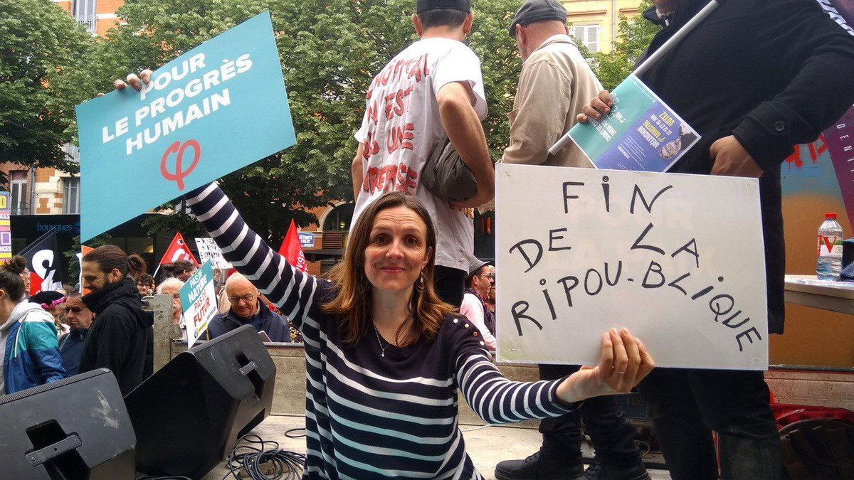 Magnifique #1ermai2022 à #Toulouse
Et un immense cortège #UnionPopulaire qui donne la pêche !
'Et 1, et 2, et #3emeTour!'

#Melenchon1erMinistre