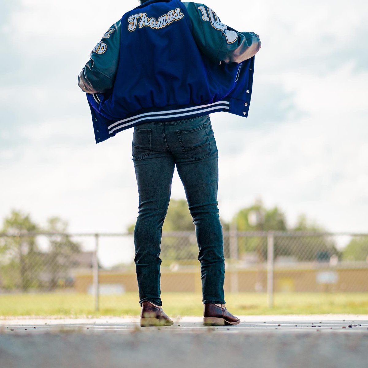 KT4prez22's tweet photo. Senior Sunday 🙏🏻 #graduation2022 https://t.co/Ksjb9Ib28C