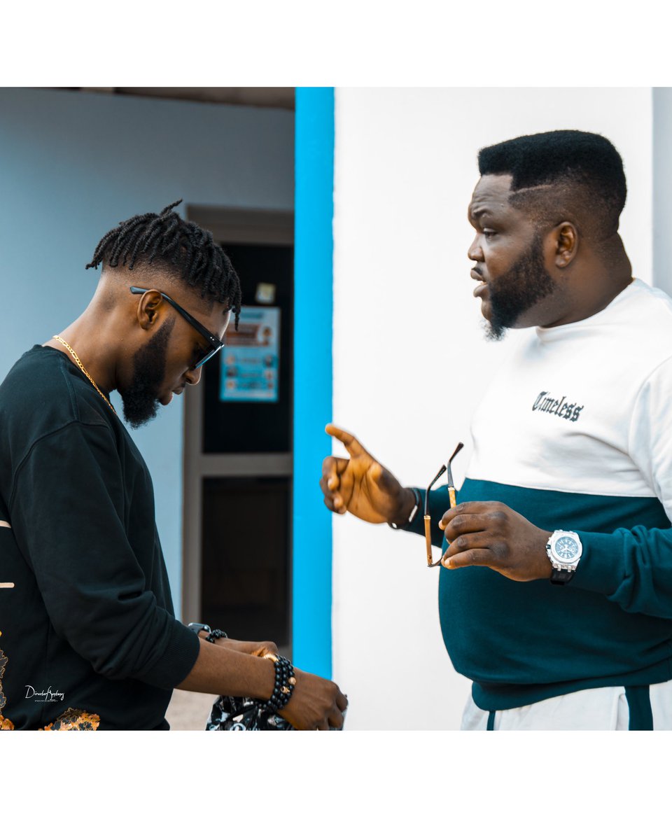 Jaypaulmrflamez's tweet photo. “I’m my brothers keeper if you listen and you dissect. 
All I talk is money if you listen to my dialect.” https://t.co/boXnMLjkgk