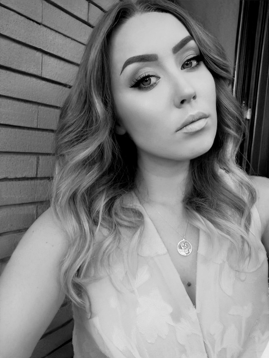 𝑨 𝑳𝒊𝒕𝒕𝒍𝒆 𝑳𝒐𝒔𝒕 tweet media