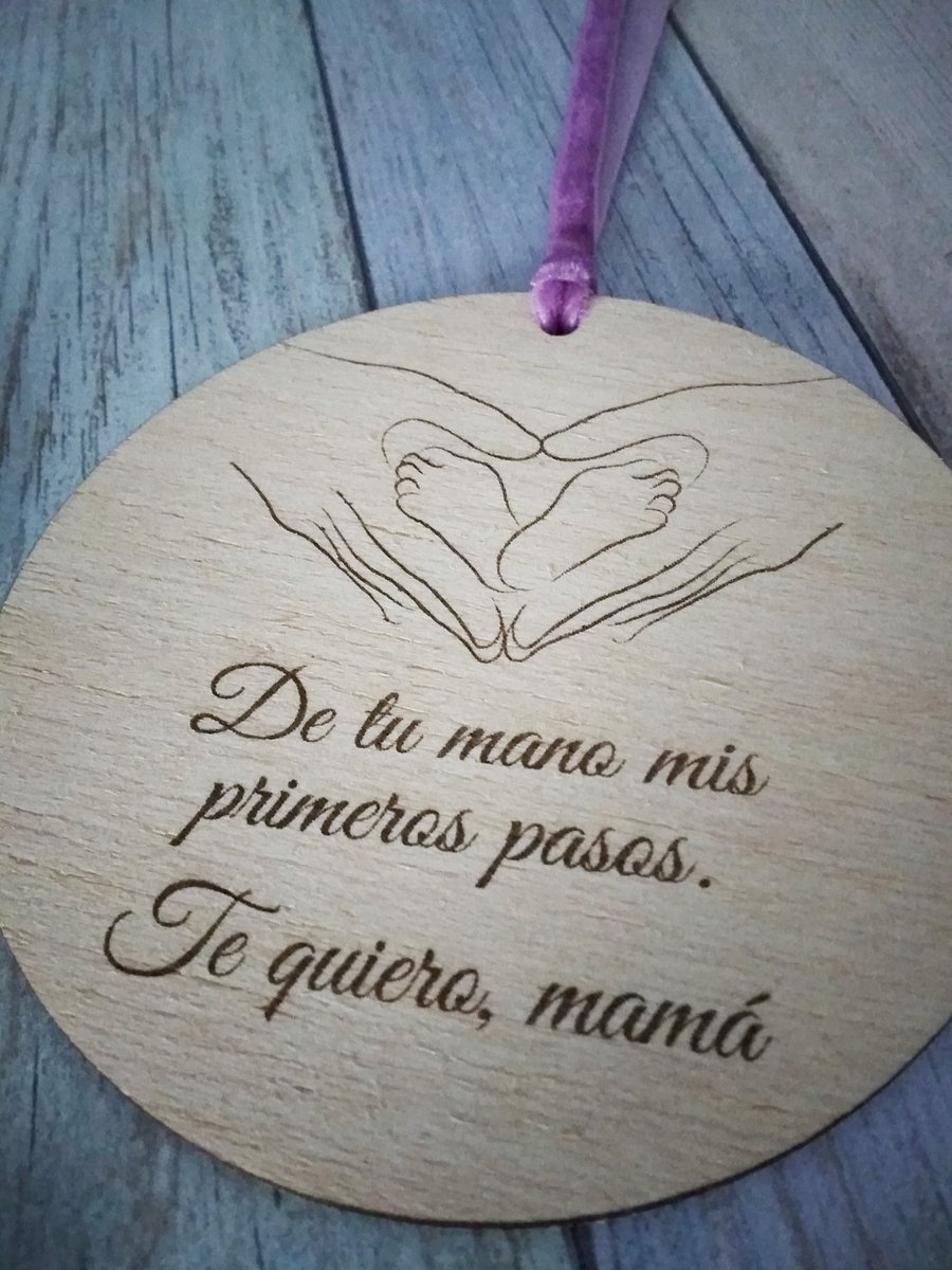 ManosInkietas's tweet photo. ¡Buenas noches, inKietos!
.
.
.
Desde Manos inKietas os deseamos un muy feliz Día de las Madres, con todo el cariño 💓💐.
.
.
.
#corteláser #grabadoláser #regalos #regalospersonalizados #madera #flores #florespreservadas #placas #placaspersonalizadas #placasparamamá #mamá #lugo https://t.co/4jzXLNyTkn