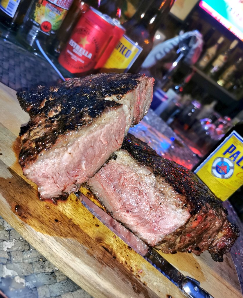 jayclark0106's tweet image. Oh my Oh my...... #Steak night is it

Took some cooking this bad boy 🥩🥩😬 #Tomohawk