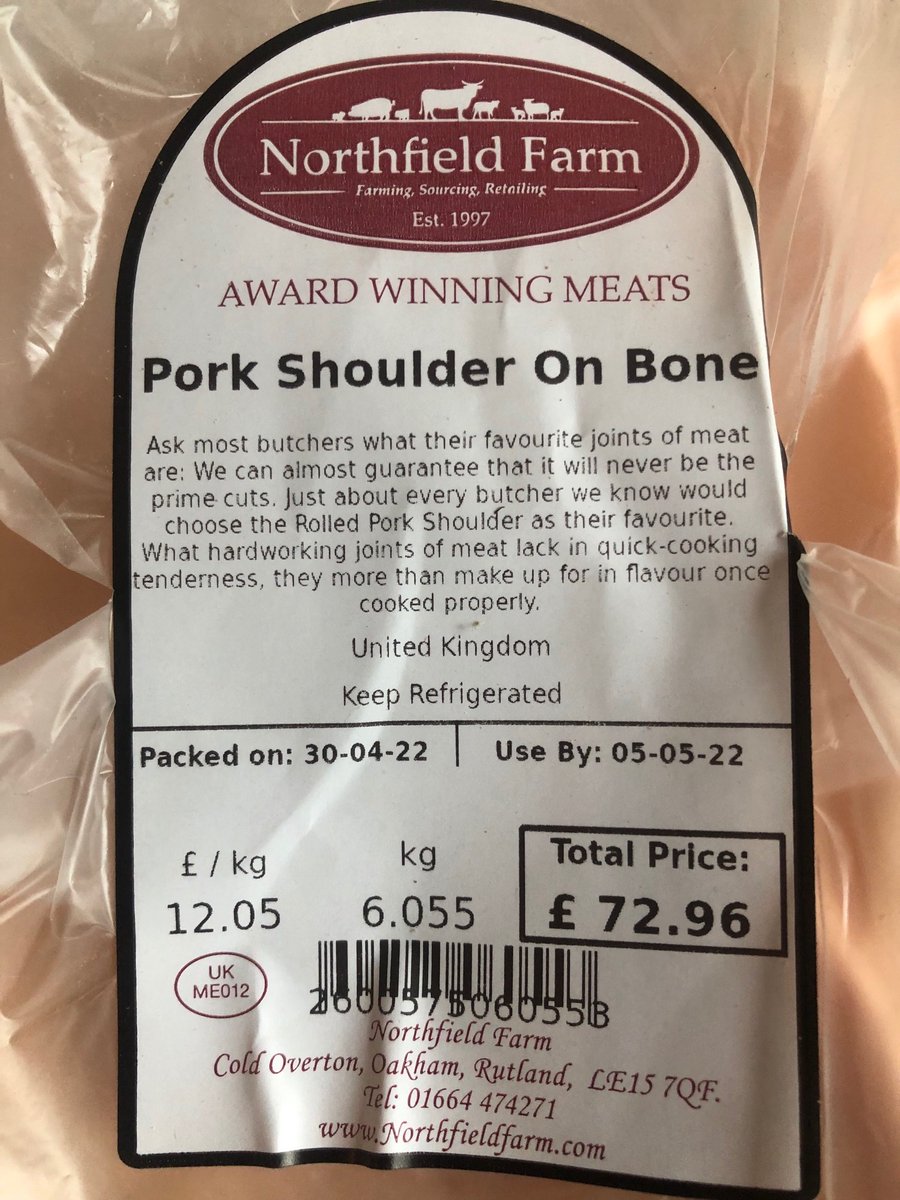 AngryAshlington's tweet photo. 1st smoking in 2022. 6kg shoulder of pork from Northfield Farm. Nicely prepped by Cameron. Got the homemade rub on. 9pm &amp; about to go on the GMG pellet smoker. Which means I will be up every hour throughout the night to spray with bourbon
@BoroughButcher @GMGrills @greatfoodclub1 https://t.co/5gPP4JcVoQ