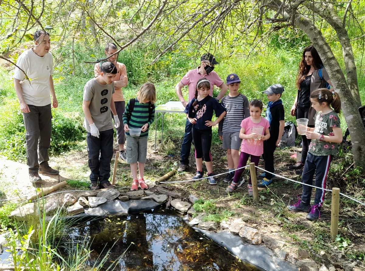 Celebració del Dia del Tòtil. Activitat organitzada per la comissió de natura del Centre d'Estudis Santboians.
cesrutllanatura.wordpress.com/2022/05/01/dia…
