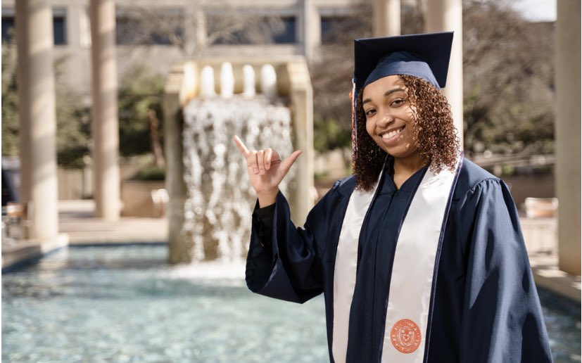 J__azzoo's tweet photo. May 14th , 2022

Been a long journey but it’s finally that time 🎓🤞🏽

B.S Communications

#Utsagrad #gradszn #utsaalumni https://t.co/PoZfkIAC2S