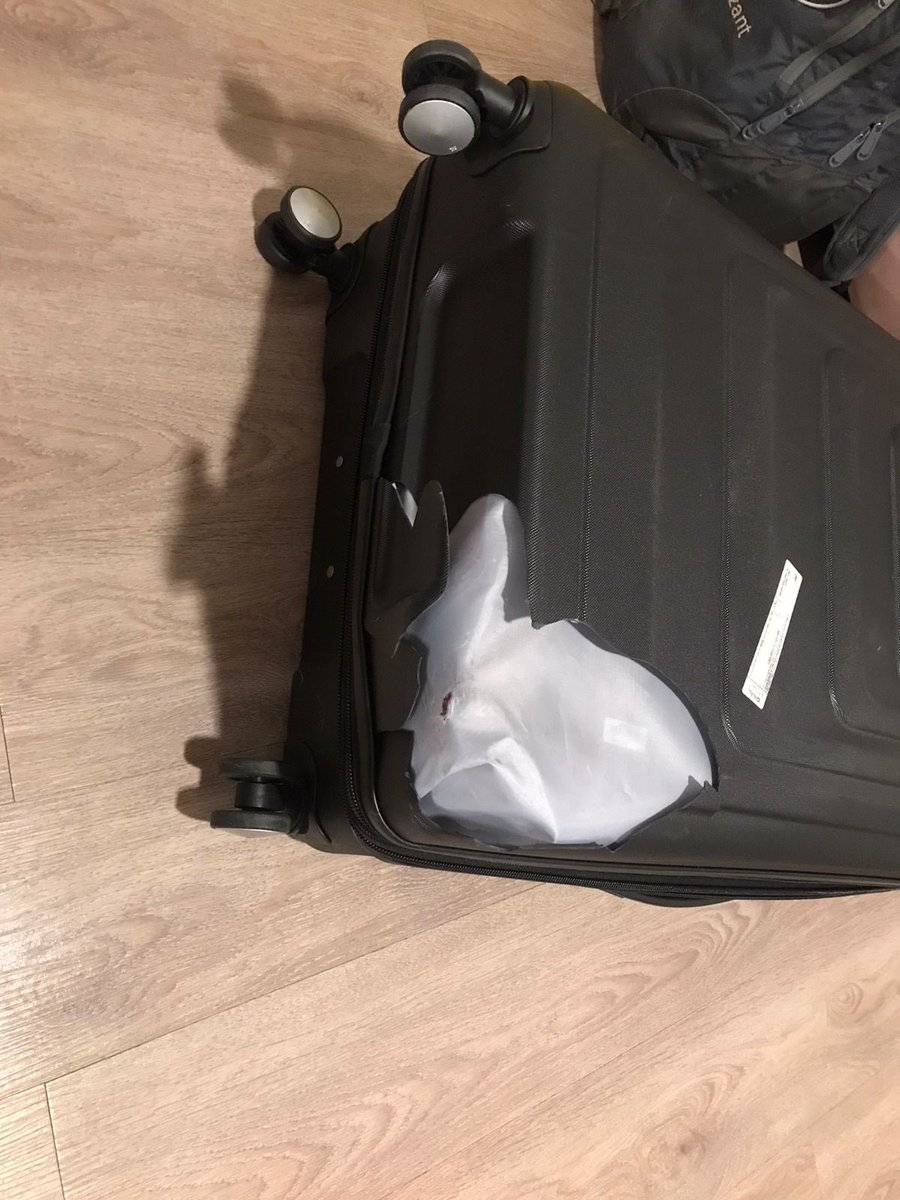 vimalsista's tweet photo. @qatarairways Kindly go through the snapshots attached for the issue description and help me expedite the resolution as I have been chasing a since 2 months. @HIAQatar @JFKairport https://t.co/krFKSKSLTm