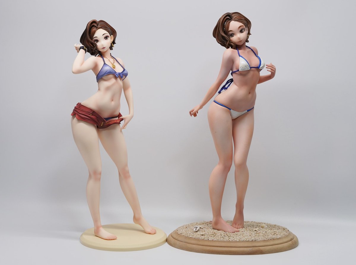 澄まし顔タイプ見栄さん。と、ガレージキット版見栄さん。こうしてみると上半身と頭部を小さくして「高身長」に見えるようにしてくれた感じがする。いいねぇこの迫力よ。
見栄さんに踏んでもらい勢はぜひダイキ製見栄子フィギュアお迎えしてみるといいです。 