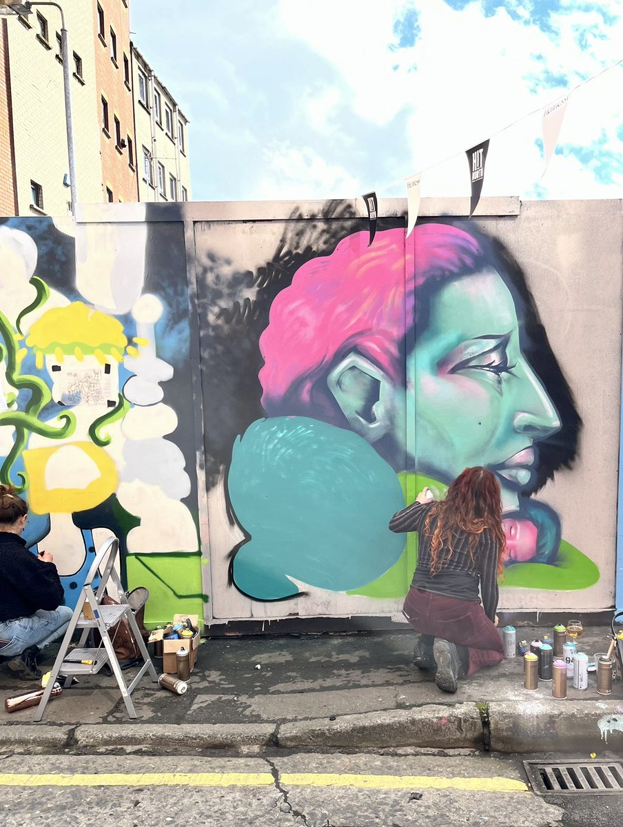 Great to see <a href="/robhilken/">Rob Hilken</a> and so many other talented artists creating incredible art today at #HTN23 #StreetArt #creativeplacemaking