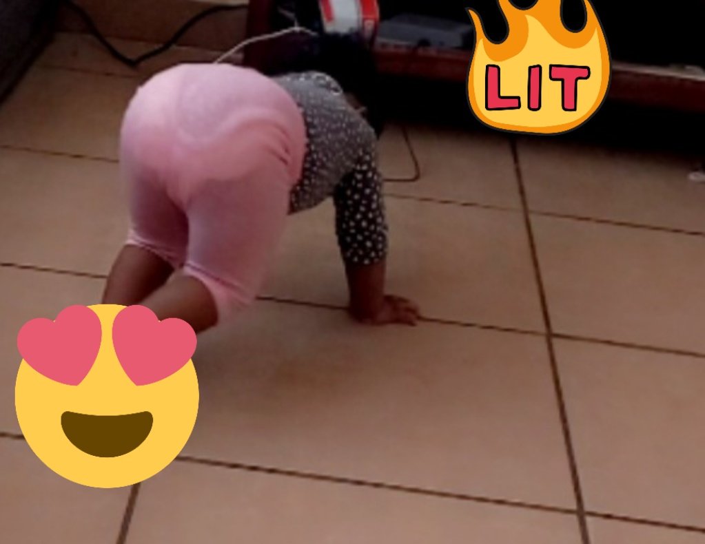 NaVigilate's tweet photo. Good night Treasures💟💟💟💟
Do not forget to STRETCH THOSE BONES b4 you sleep.🤣🤣🤣my year old Treasure💟💟💟
#PinkWeekendXTerry
TERRY THE VIBE
TERRY THE HOST
#TerryTreasure𓃵 https://t.co/J7mobXIfkW