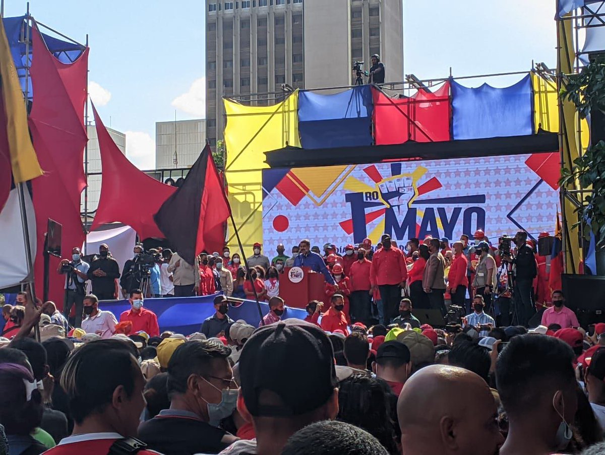 📢¡𝐀𝐬í 𝐥𝐨 𝐃𝐢𝐣𝐨!  🇻🇪 
Pdte. <a href="/NicolasMaduro/">Nicolás Maduro</a>: Debemos seguir con el plan de vivienda para los trabajadores, acelerar la construcción de viviendas para la clase obrera. Debemos llegar a los cinco millones de viviendas. #MaduroEsClaseObrera