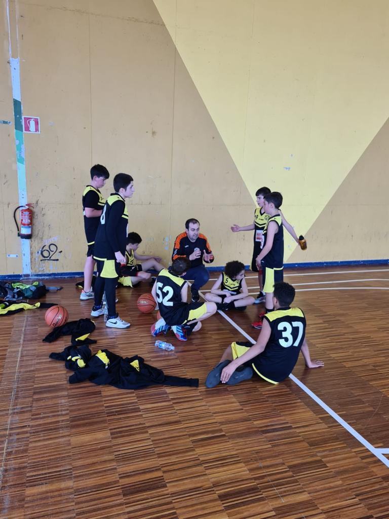 Eibar Saskibaloia tweet media