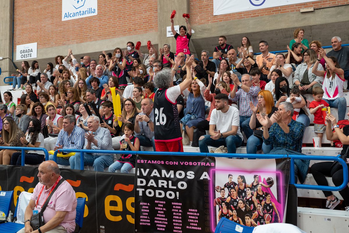 CDRaCa's tweet photo. ¡𝔾𝕣𝕒𝕔𝕚𝕒𝕤 𝕡𝕠𝕣 𝕥𝕒𝕟𝕥𝕠!

Por el apoyo incondicional y hasta el final. 

Ha sido una temporada espectacular a vuestro lado 👏 https://t.co/480nIA9AUt