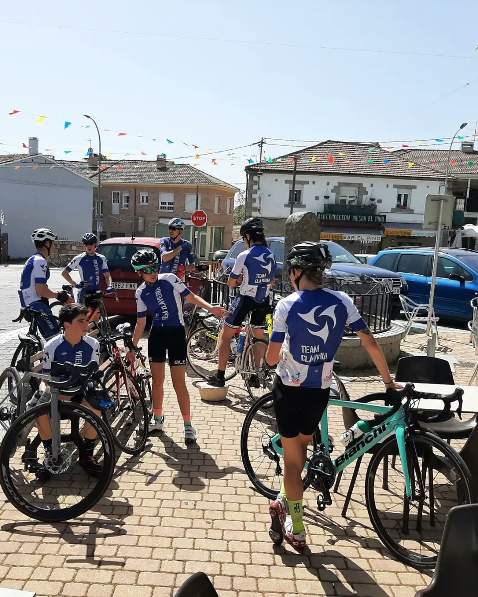 Un Domingo cualquiera💙💙🔝🔝
#TEAMCLAVERÍA