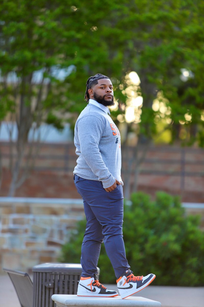 yoboimarch's tweet photo. “I feel like I am officially in the game, but I also feel like I’m not where I want to be. I got a lot more things to do. I got a lot more respect to get.”

✅B.S in Kinesiology 
✅Theta Mu Chapter of ΑΦΑ
✅Cum Laude
✅Hardest Barber To Come Through SHSU!

May 14, 2022 | 9:30am https://t.co/FmzRhULMnT