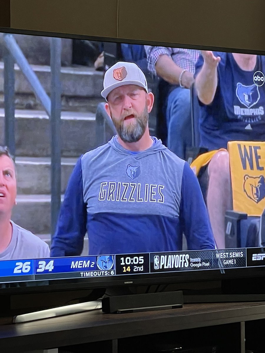 brianpsummers's tweet photo. .@CBU_Golf freshman @j_shuskey1 embracing Memphis and getting some national TV face time in Grizzlies-Warriors game. #niceswag Buckets https://t.co/V10Q89P5ux
