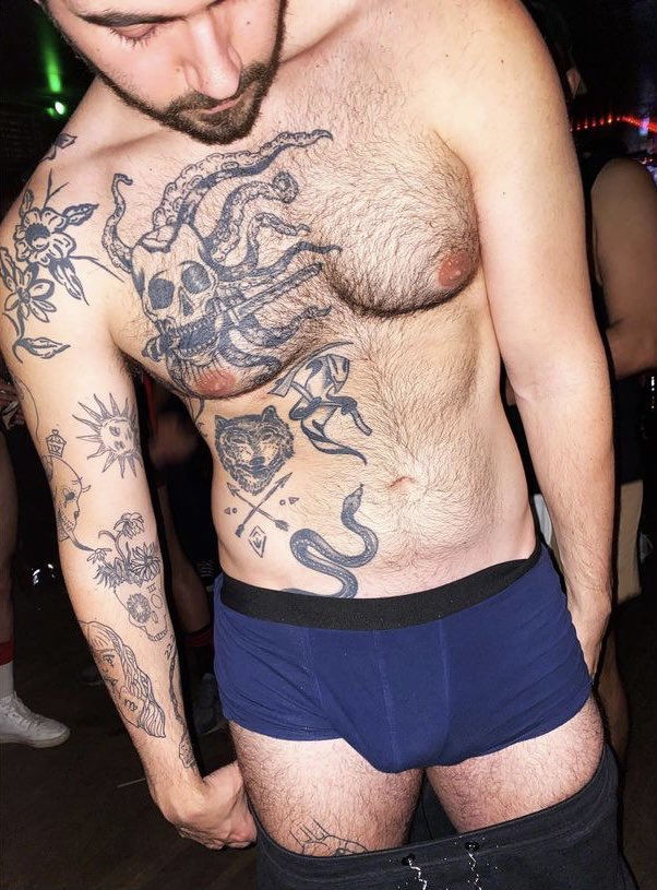 zaddyZATHER's tweet photo. Got my photo taken at a bar this weekend https://t.co/o4wQI7YNw9