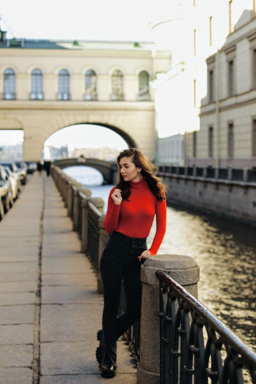 Liana Saenko (@saenkoliana) on Twitter photo 