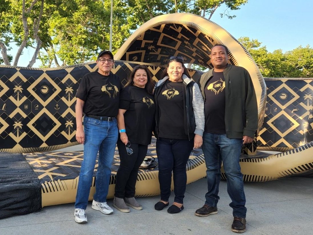 #LAFC #Scarvesupforgood