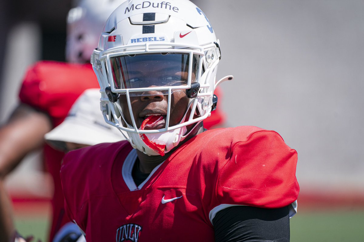 Marsel2x's tweet photo. Forever Thankful 🙏🏾 #Springball1 https://t.co/ZtyBMxSeYW