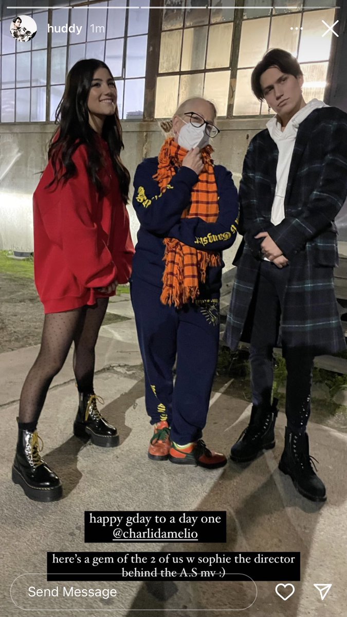 teehee1719's tweet photo. I will always love them. together or not🤧 https://t.co/67w6l5OgCs