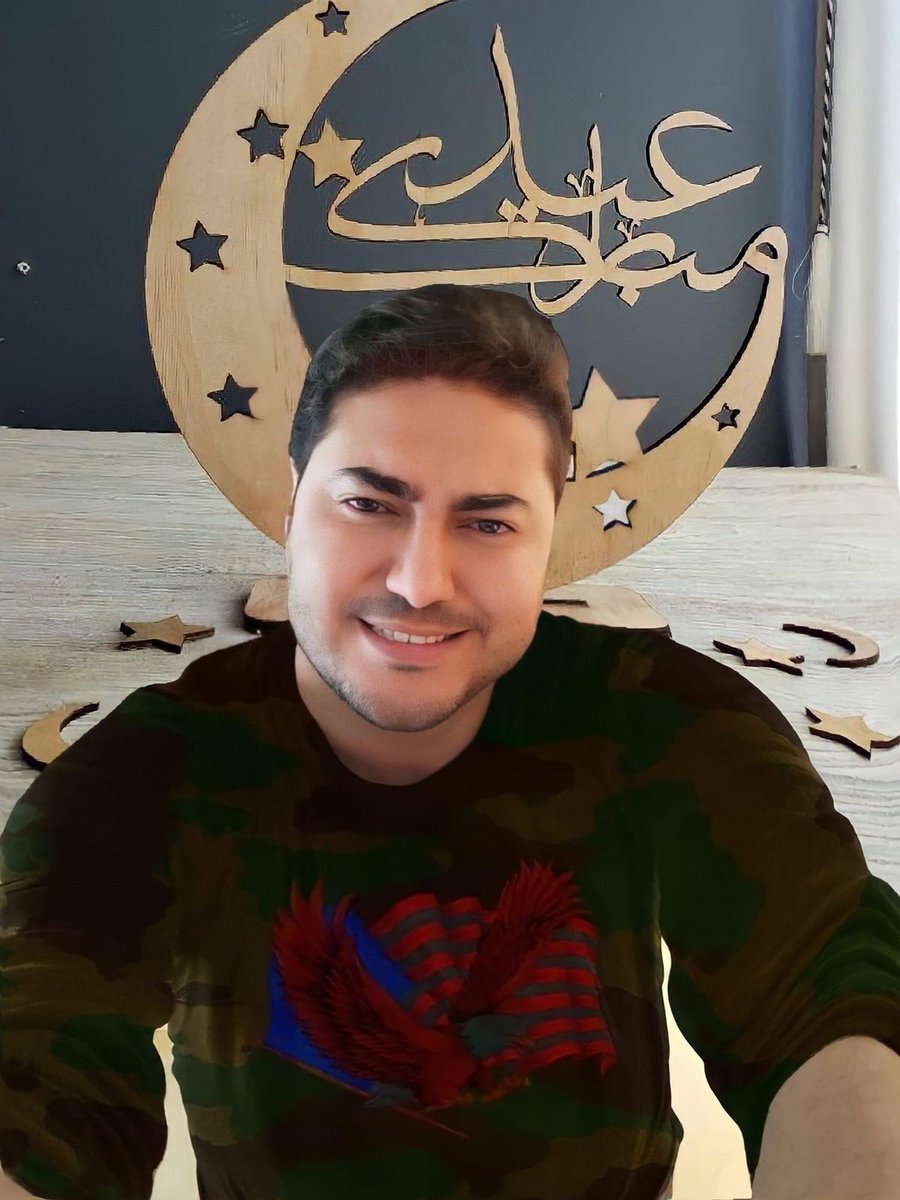 AdlyMohamad's tweet photo. عيد فطر مبارك سعيد 
كل عام و أنتم بألف خير و صحة وسعادة. 
تقبل الله منا و منكم صالح الأعمال https://t.co/40rm7Egw1z