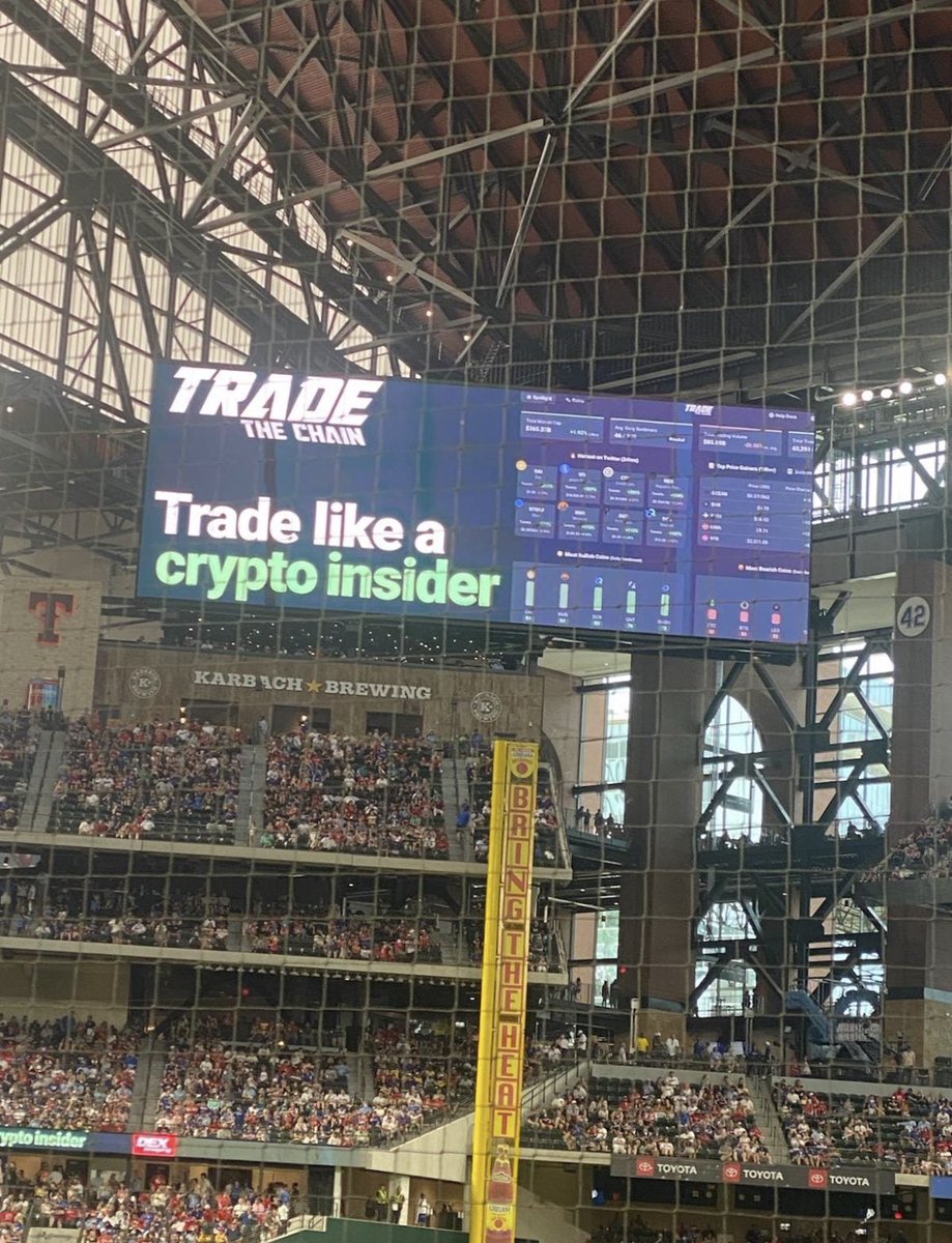 tradethechain's tweet photo. Love it when fans of @Rangers send us this 🙏🏻 @tradethechain riding on the big screen at the Choctaw Stadium! Trade like a #crypto #rangers fan - join us & the #SENTMafia https://t.co/xULzIIwe59 https://t.co/80jlCZmMCG