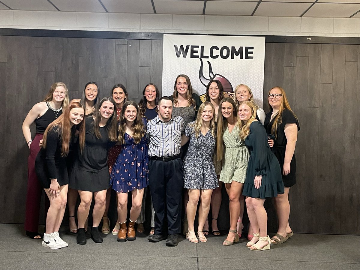 ValleyCityWBB's tweet photo. Our 2nd annual WBB banquet.. It was so nice to have our extended families there to help us celebrate a year filled with many highs, some lows, a lot of adversity, and a tremendous amount of joy &amp; love for one another! We are so thankful for our Viking family! ❤️#GSD https://t.co/Fnf5jNPbqk