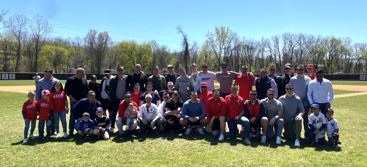 Marist_BSB's tweet photo. Some photos from the weekend. It was a great weekend on and off the field! https://t.co/gPFccdlvt2