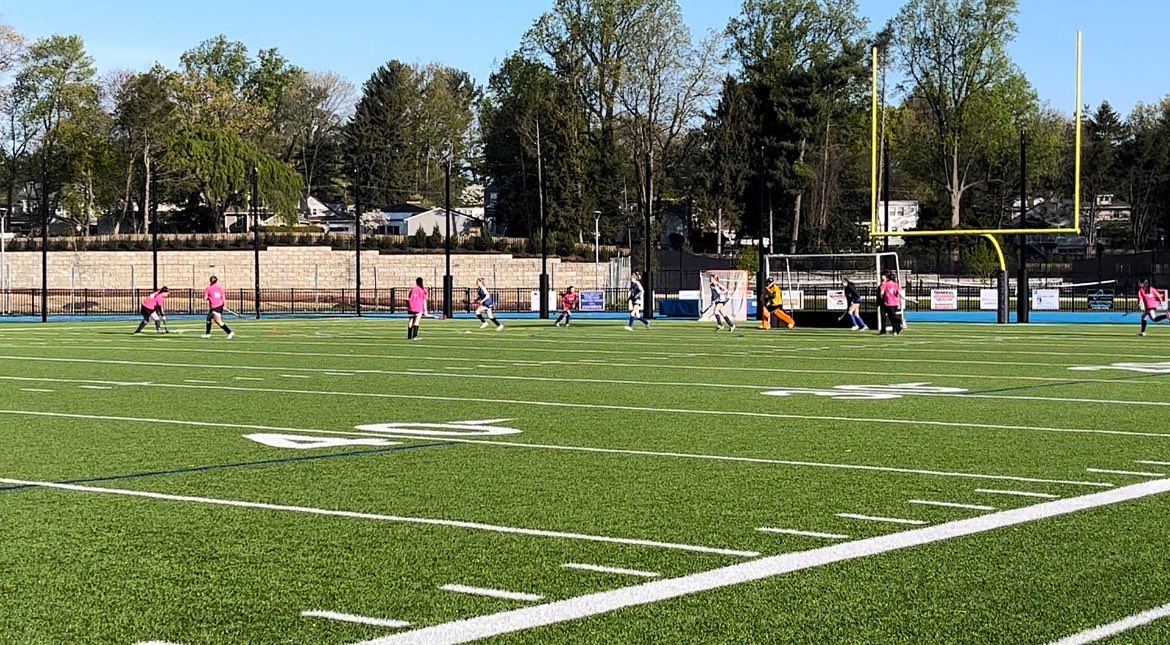 2-1 loss to Springfield today. Goal by Kira Kenvin with an assist by Ang Ellis! Molly Filler had a defensive save. Keira McKay made multiple saves in goal.