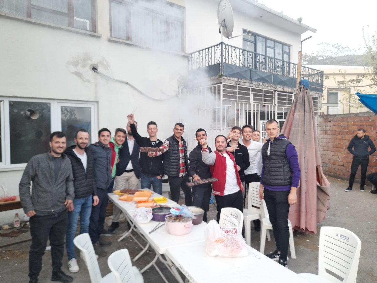 biramooo's tweet photo. Equipe💪 https://t.co/zVpvYxoGAD