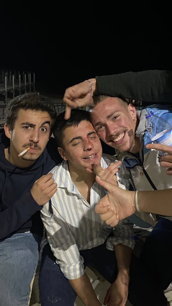 E aqui a cara do rapaz que me fez a noite