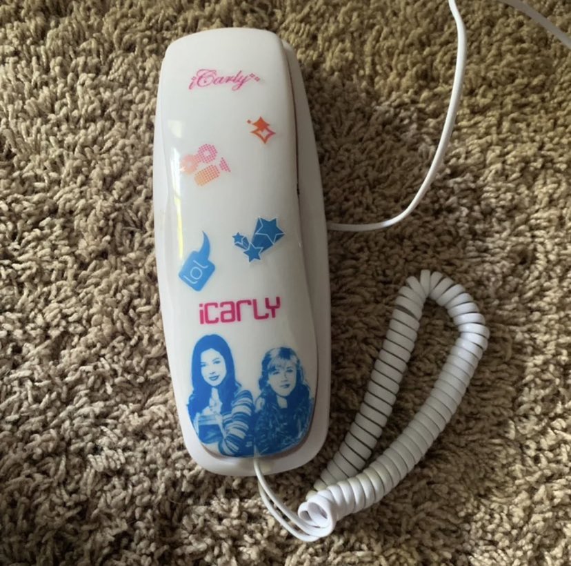 imagine getting call on your icarly phone only to receive the news of a loved one passing