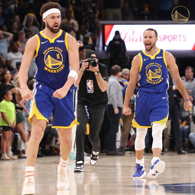 photo of stephen curry and klay thompson