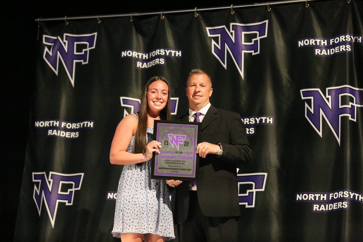laurenfields06's tweet photo. Thankful to have been named the Female Athlete of the Year! I am going to miss NFHS sports a ton. Thank you for everything. @NFTheNation https://t.co/YKpEL1QZZl