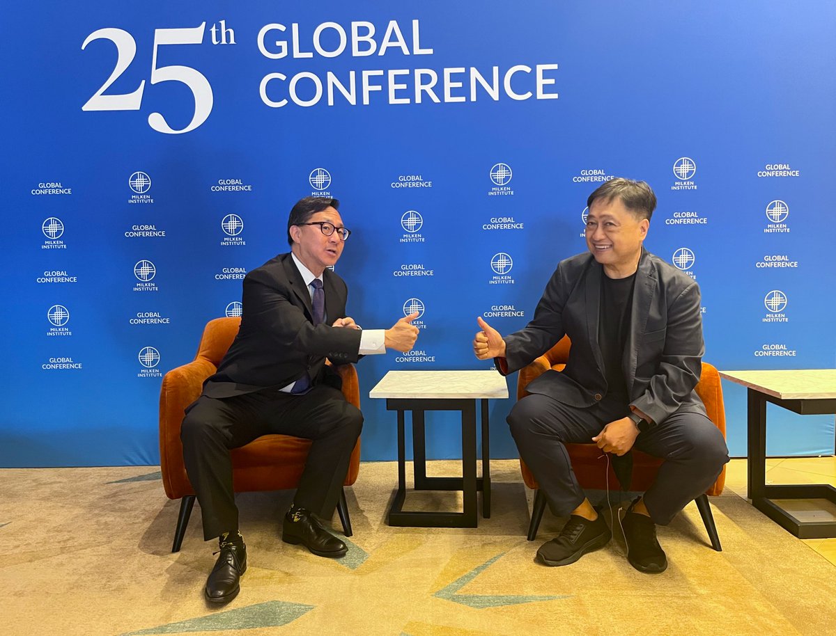 More scenes from the lobby at <a href="/MilkenInstitute/">Milken Institute</a> #MIGlobal… A shout-out to former #Philippines 🇵🇭 Secretary of Finance Cesar Purisima <a href="/CVP1960/">Cesar Purisima</a>. And here’s to a safe, fair &amp; transparent #PhilippineElectjon #PHVote on Monday, May 9, 2022.