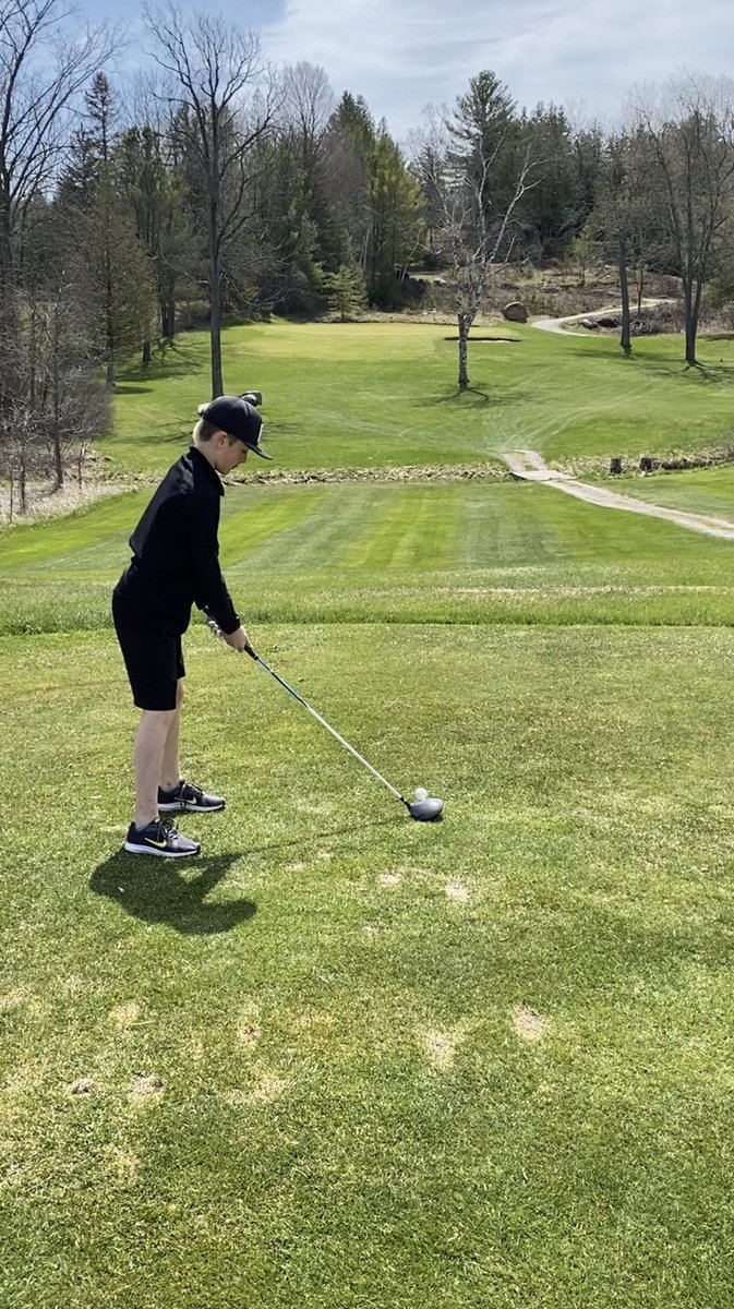NGemeren42's tweet photo. Got the boy his first golf membership!
Fun morning at Murray Hills! #pinseeking https://t.co/zSvz6YNfVd