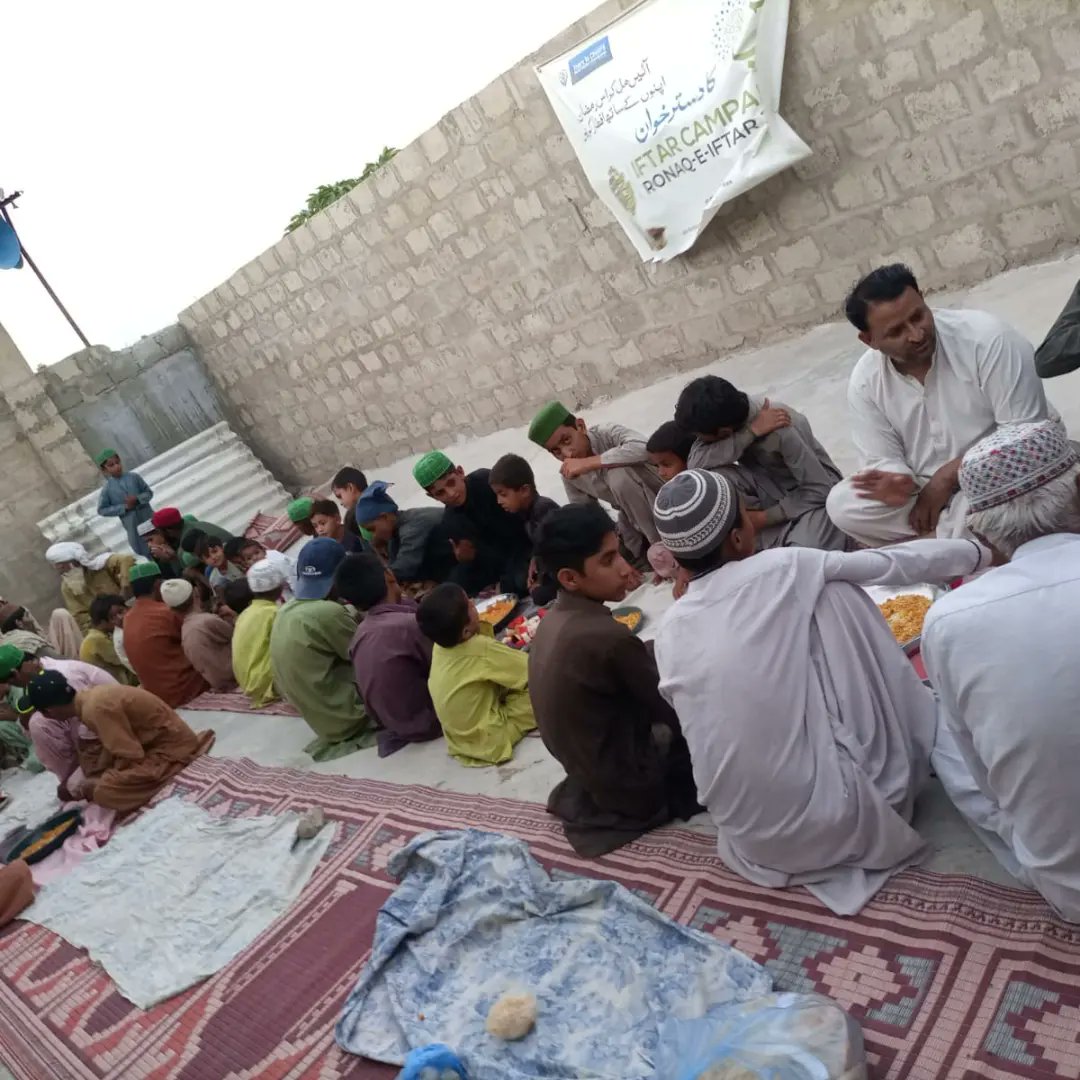 thecoreaidtca's tweet photo. Alhamdulillah!
Served 29th bahar-e-naimat iftar at Jamia Masjid Noor Muhammad Shahbaz Goth karachi.
Sponsor 1 day iftar in just Rs.10,000/-
#sharetoaware #RamadanMubarak #sponsor #bahar_e_naimat #TheCoreAid #tca https://t.co/nD8JDOzgyC