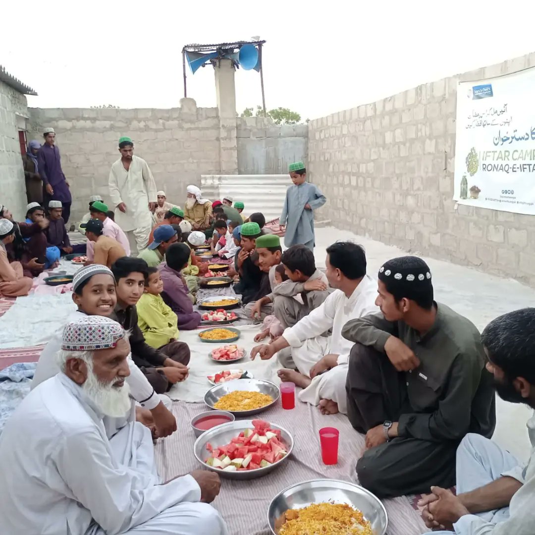 thecoreaidtca's tweet photo. Alhamdulillah!
Served 29th bahar-e-naimat iftar at Jamia Masjid Noor Muhammad Shahbaz Goth karachi.
Sponsor 1 day iftar in just Rs.10,000/-
#sharetoaware #RamadanMubarak #sponsor #bahar_e_naimat #TheCoreAid #tca https://t.co/nD8JDOzgyC