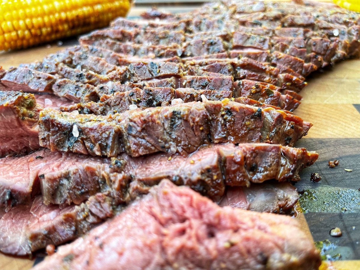 JoshandBabe's tweet photo. Easy Marinated Grilled London Broil Recipe on the Pit Barrel Cooker https://t.co/jznbak2IFb via @YouTube
@PitBarrelCooker @EndgrainUSA @Thermapen #JealousDevil https://t.co/5ren7WUSCX