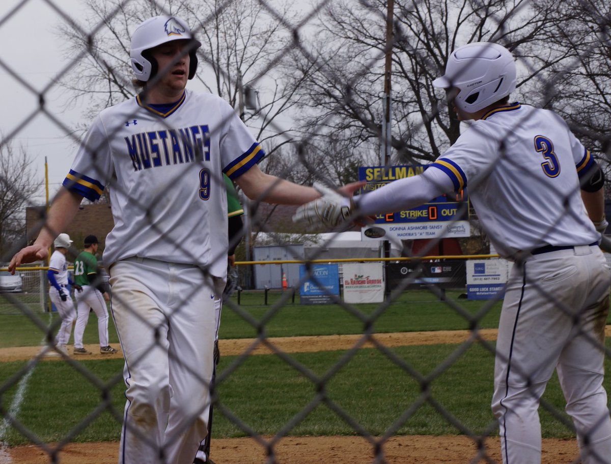 Ann Mobley tweet media