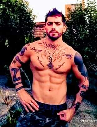 BiggerCock6's tweet photo. @throwaw42230227 I'd bust that wide open https://t.co/q1X9XfjwmO