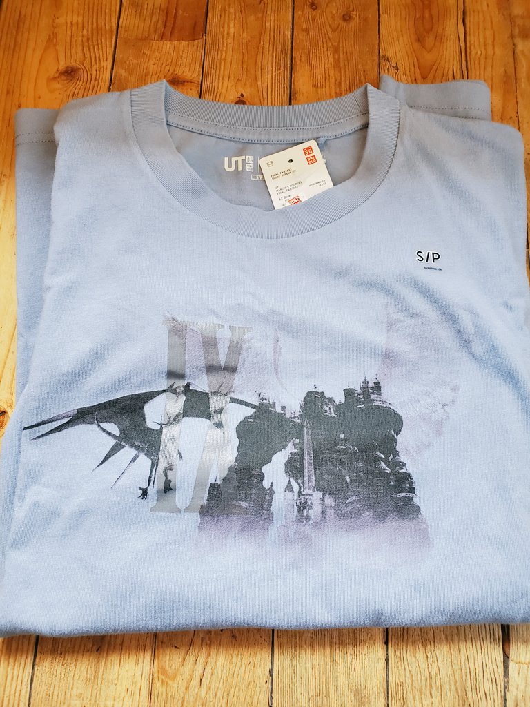 fantasy_kat's tweet photo. I was surprise gifted a #FinalFantasy #Uniqlo tee featuring #FinalFantasy9, which is my favorite Final Fantasy ❤️! 

#UniqloUT #LifeWear #Collab #LimitedEdition #FFanniversary https://t.co/3OPlEFJjdA