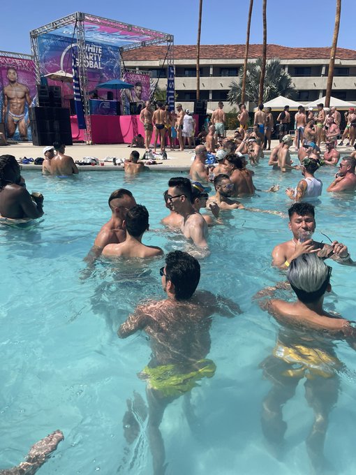 Watch Jesterking Photography's leaked NSFW photo on TwXstars