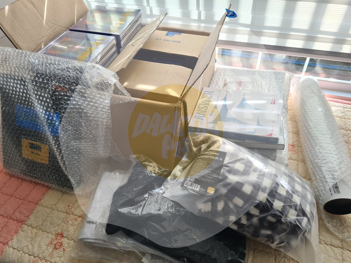 DalkyalPH's tweet photo. #SunnySideWhatsUp

Items have finally arrived in our address and will be disinfected first before packing. We have already sent a DM regarding shipping. Thank you so much for waiting! 🤗 https://t.co/z9ird8GCWd