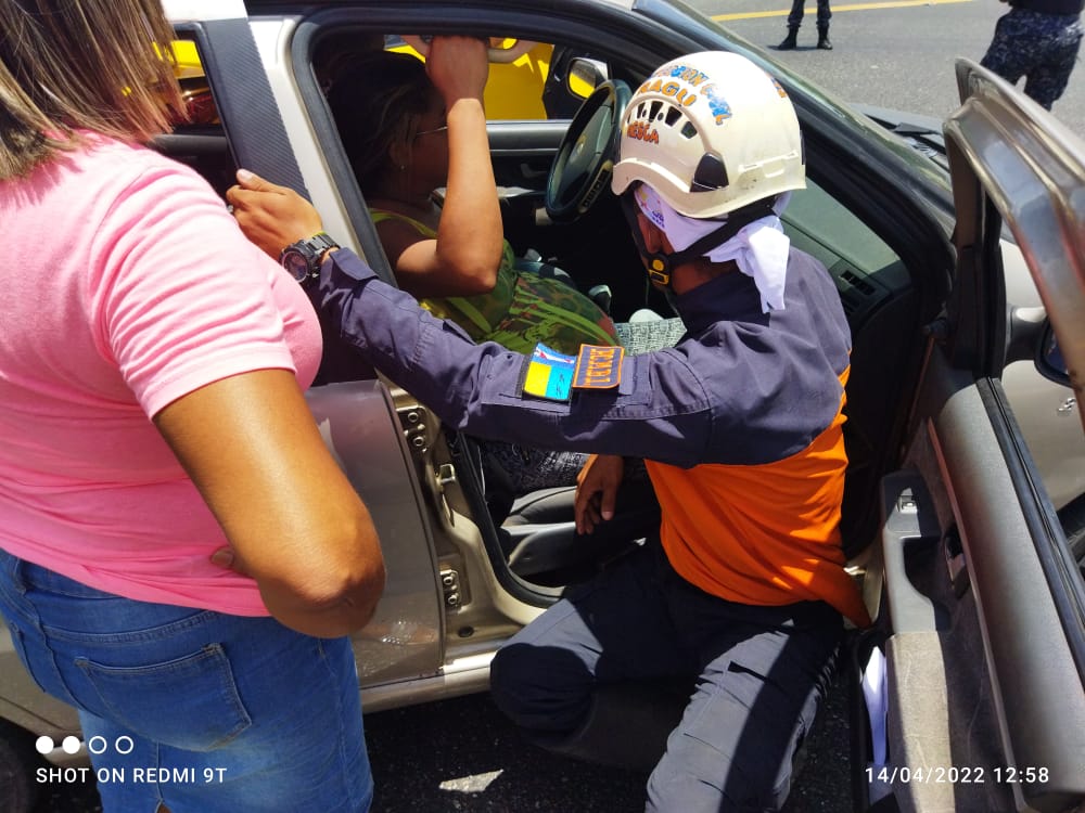 pcmbi's tweet photo. Lo Que Importa Es Cuánto Amor Ponemos en el Trabajo Que Realizamos "María Teresa de Calcuta" #TEAM #PCMBI #SoloQueremosSalvarVidas @BrullerbyPSUV @droopy171 @efrenochoa @cperezampueda @DulceyParadaM @PCivil_Ve @PcRedancentral @CeballosIchaso1 https://t.co/XY90Y8sXIc