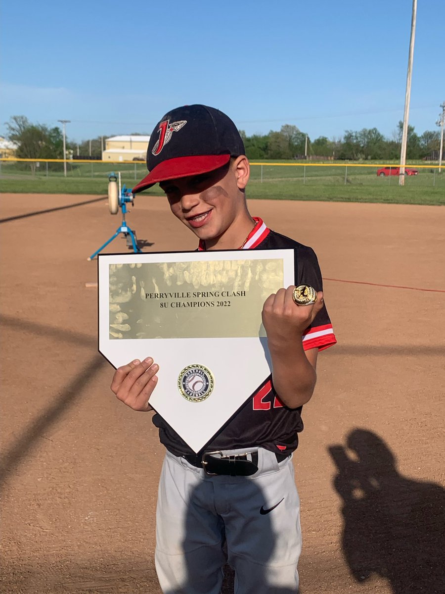BryanAustin_22's tweet photo. Game 7 Midwest Thunder Tournament Champions!
#FriendsFamilyBaseball
#RollTribe
#BacktoBackWeekends https://t.co/JHytq1cmQe