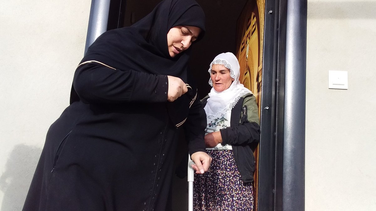 Hayrunnisa eğitim Yardımlaşma ve Dayanışma Derneği olarak bugünyatalak teyzemize lavabo  ihtiyacını gidermesi için  tekerlekli sandalye hediye ettikhayır  duasını aldık diğer  ihtiyaç sahibleri kardeslerimizinde  ihtiyaçlarını giderdik <a href="/bildirici_69/">Cüneyt Bildirici</a> <a href="/CuneytBildirici/">HAYRÜNNİSA DERNEĞİ</a> <a href="/akkadinvann/">AK Kadın Van</a>