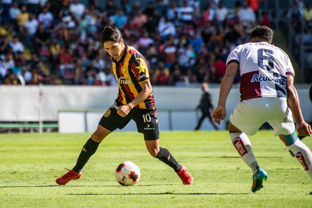 LeonesNegrosCF's tweet photo. TΓΊ fuiste testigo de la entrega y garra de este equipo, volveremos y rugiremos mΓ‘s fuerte.
#VAMO2L3ONES π¦π
π§πͺ Β‘GRACIAS, MANADA! π¨βπ©βπ§βπ¦π
πΈ (2-2) https://t.co/7hbhdLLU55